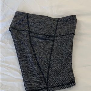 Old Navy Active Short Size M